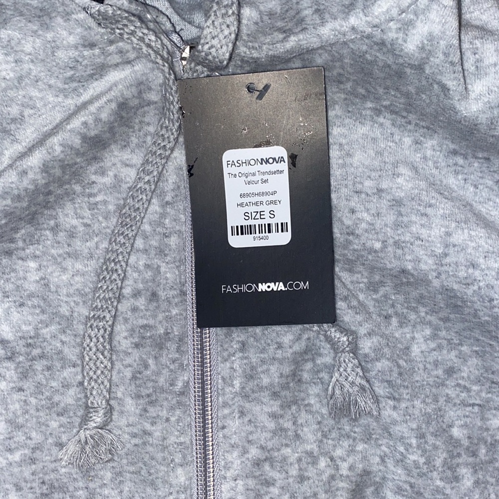 2 piece set brand new never worn - Picture 3 of 3